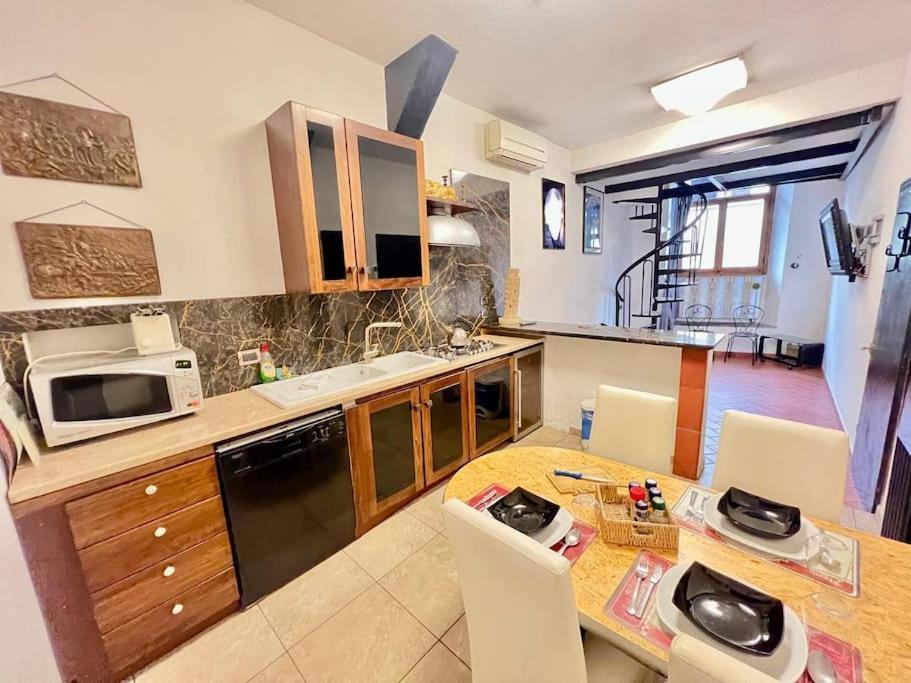 Old Town Florence- Love Apartment Ngoại thất bức ảnh